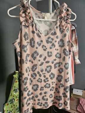 Ruffled Shoulder Pink Leopard Print Tank Top